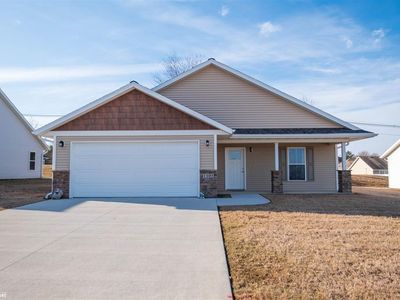 1101 E Southridge Rd