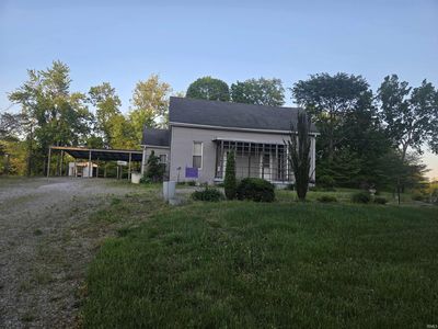 1888 S Pelzer Rd