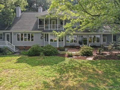 226 Crowder Point Dr