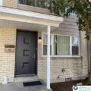 704 Mohawk St