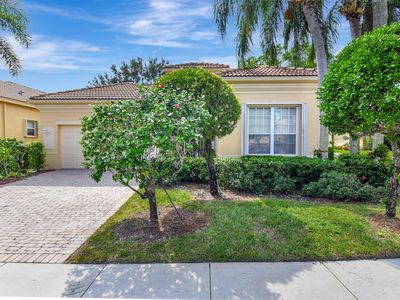 7064 Demedici Circle