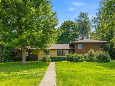 Property at 406 E Lafayette Ave, Keota, IA
