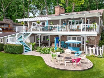 1706 Little Dr