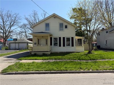 122 Erie St