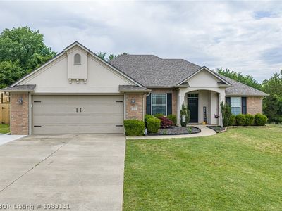 821 Woodland Way