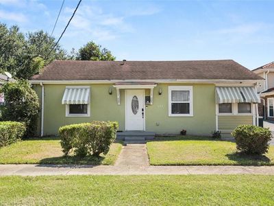 927 Lamanche St
