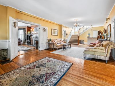 12 Thorn Hill Road