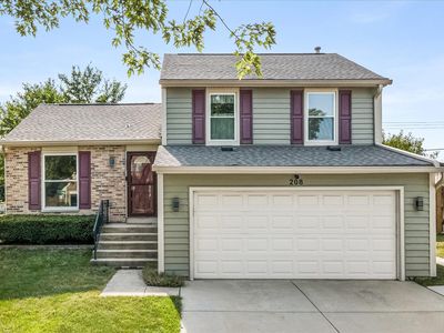 208 Iris Dr