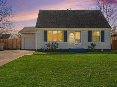 132 Walton Ave