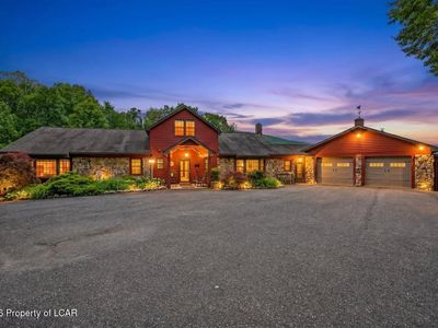 490 W County Rd