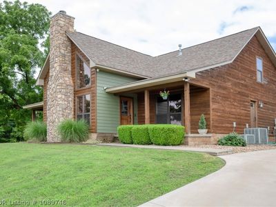 4129 Hallie Ln