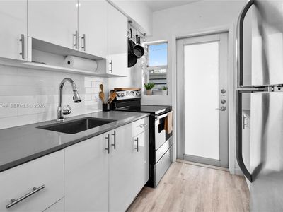 641 Espanola Way APT 24