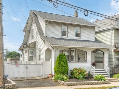 173-175 Lily St