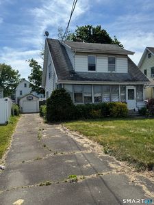 Property at 20 Oliver Lane, West Haven, CT