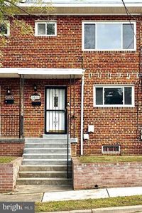 5028 Roseld Ct