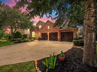 35 Woodmoor Pl