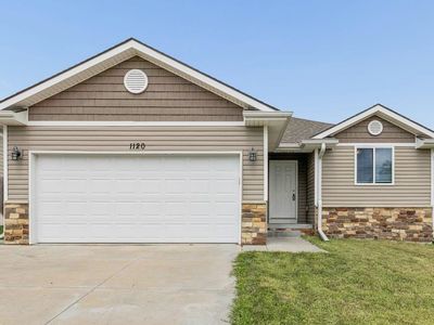 1120 Geranium Dr