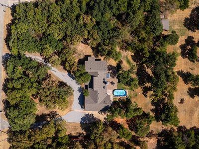 12924 Three Oaks Dr