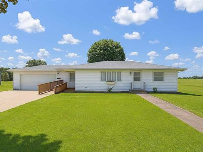 Property at 907 McKinley Ave, Lowden, IA