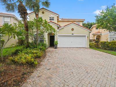 4576 Thornwood Circle