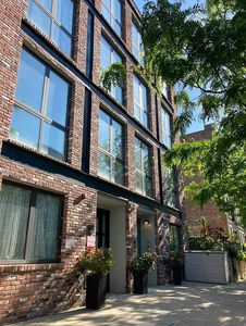 447 Decatur St #2B