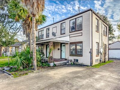5642 McCormick St #2