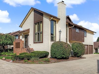 1221 Chevington Ct Unit 16-A