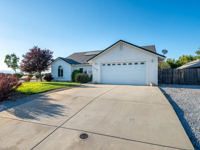 22134 Oak Run Pl