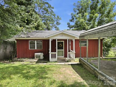 Property at 307 Beverly Ave, Hendersonville, NC