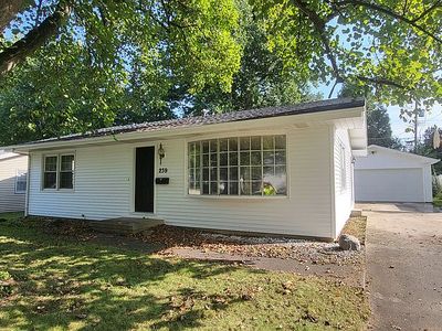 239 Cambridge Dr