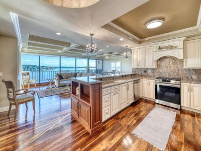 101 Broad STREET #603