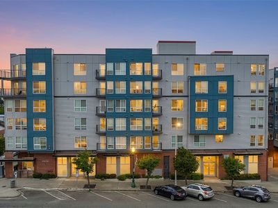 2824 Grand Avenue #A611