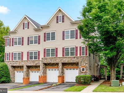 16821 Nuttal Oak Pl #4
