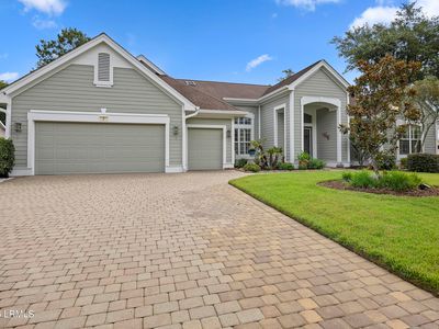 2 Lake Somerset Circle