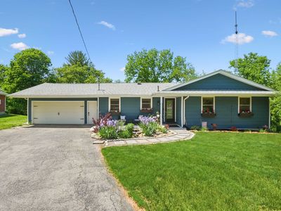 1285 Rockdale Rd