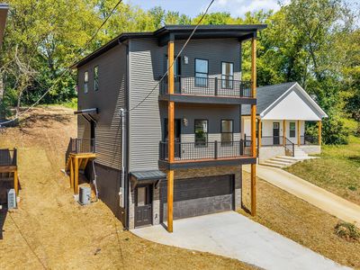 1425 Nolan Ave