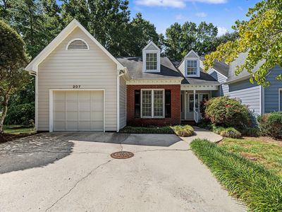 207 Hillstone Dr