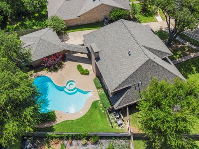 2803 Edgewood Dr