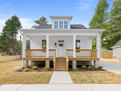 3133 Rowena Ave #A