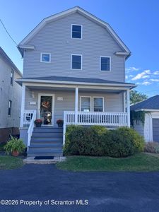 110 Smith St