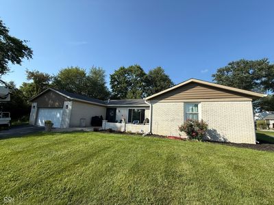 16130 E Lake Shore Dr N