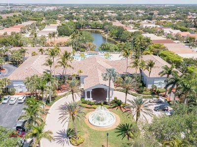 20294 Castlemaine Ave