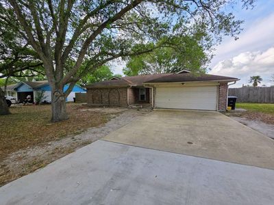 2714 Westfield St