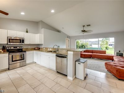 625 SW 11th Ter