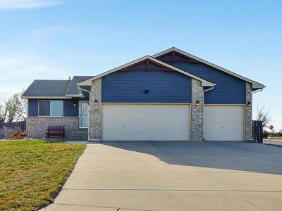 2001 E Spring Hill Ct