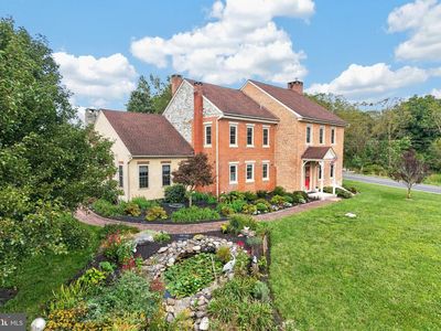 7 Davis Bridge Rd