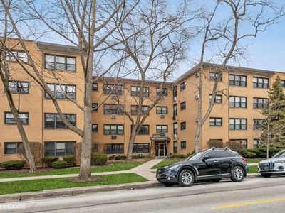 Property at 444 Washington Blvd APT 406, Oak Park, IL