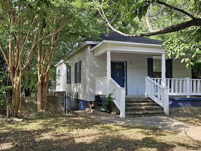 269 Looney Ave