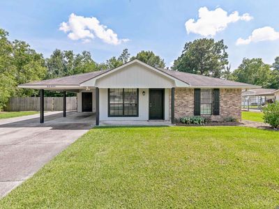 40499 Mary Ann St