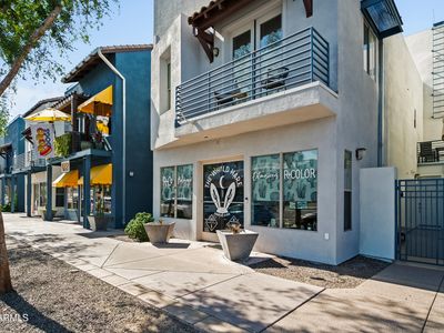 610 E Roosevelt Street #141